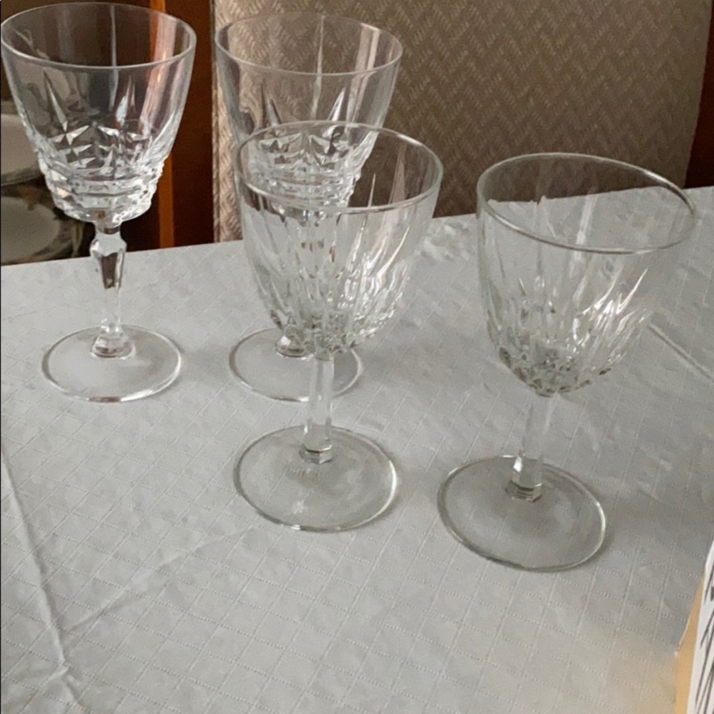 Set of four wine glasses